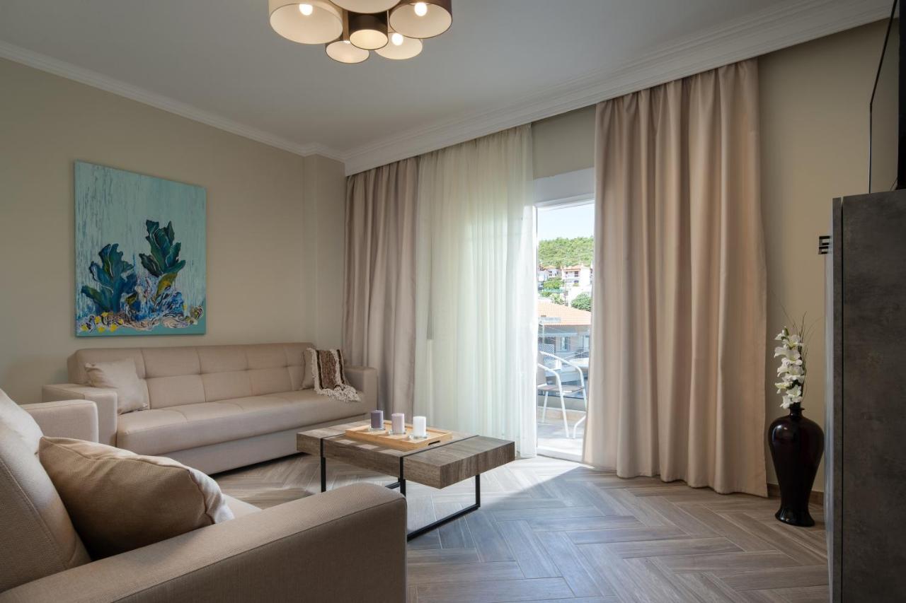 Olenia Luxury Apartments 4 Néosz Marmarász Kültér fotó