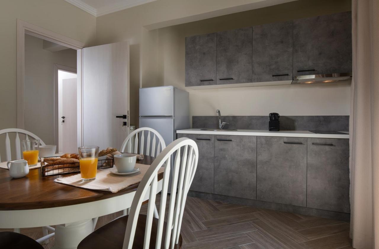 Olenia Luxury Apartments 4 Néosz Marmarász Kültér fotó