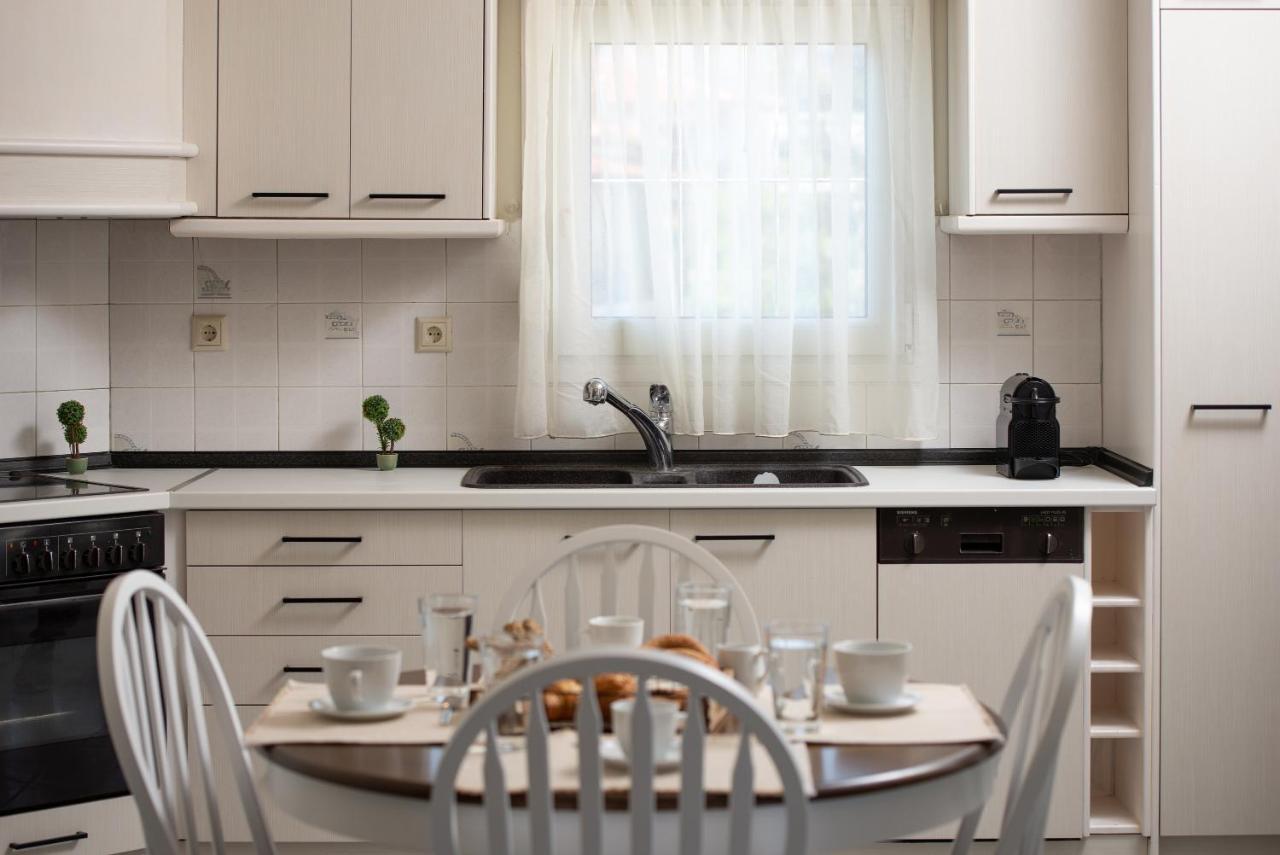 Olenia Luxury Apartments 4 Néosz Marmarász Kültér fotó