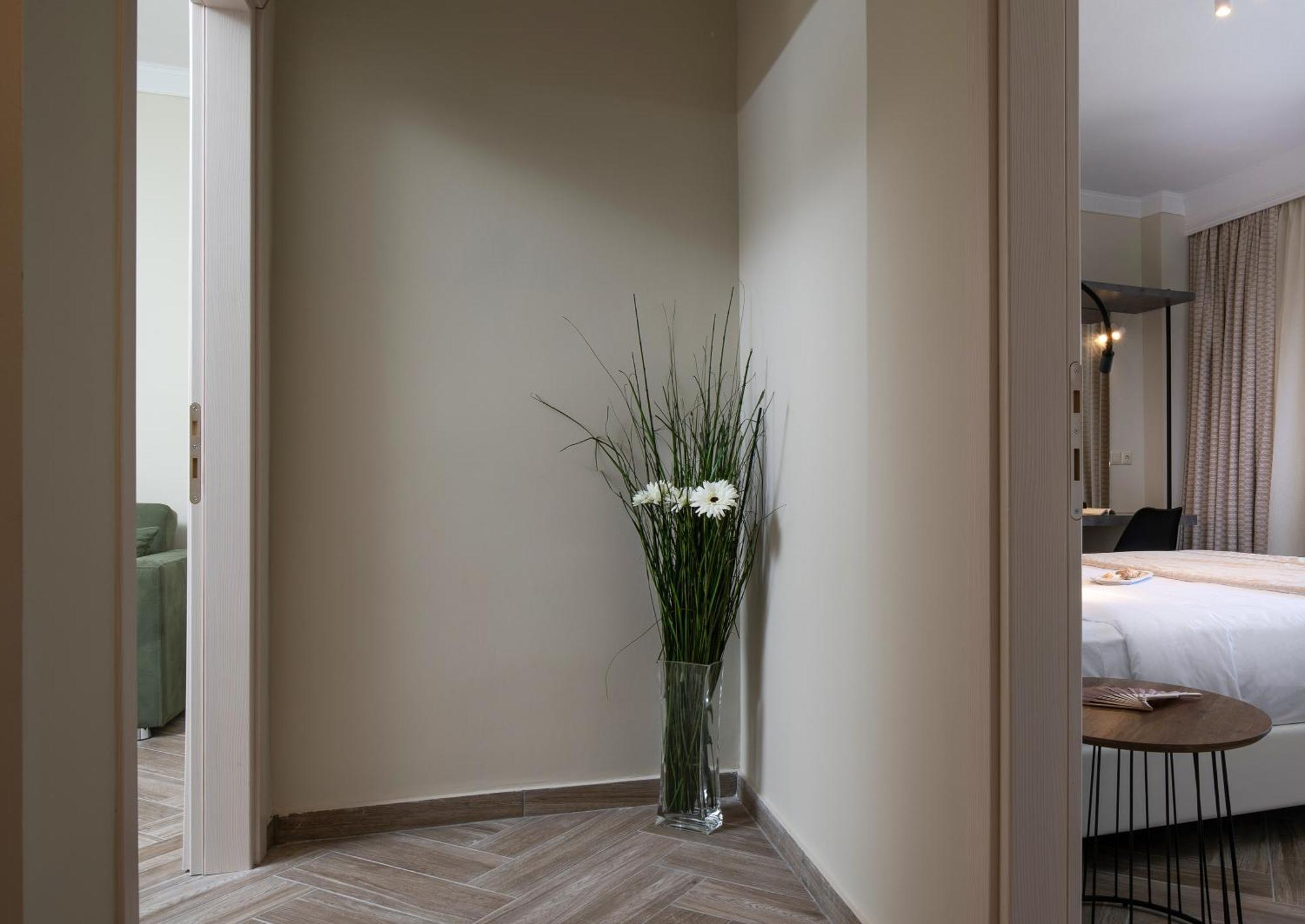 Olenia Luxury Apartments 4 Néosz Marmarász Kültér fotó